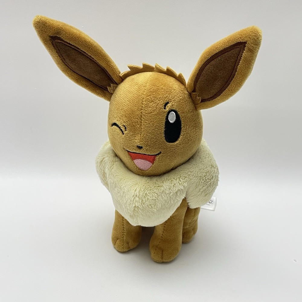 Pokémon 2022 Winking‎ Eevee Pokemon Plush 8" Stuffed Animal Jazwares